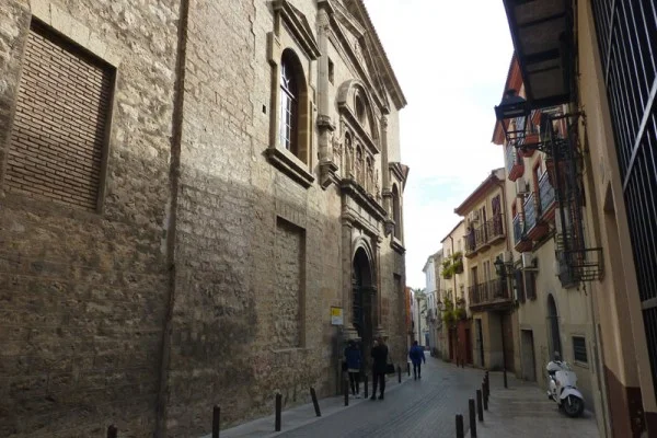 A la forma de Paredes: Carta del Casco Histórico de Jaén