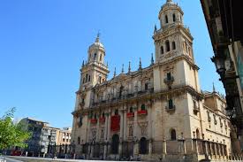 “La Catedral de Jaén es descomunal… imposible de procesar tanta belleza”