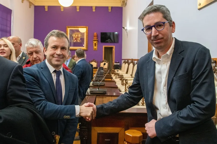 Primera tarjeta roja de Jaén Merece Más al PSOE…y el modelo de ciudad