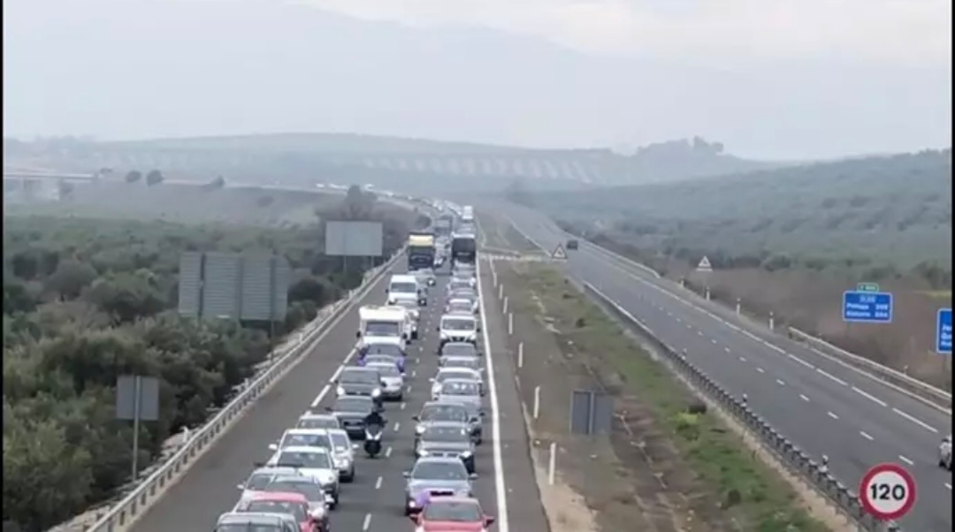 Cómo los partidos se mueven por el poder…y a cuatro años de la caravana a Despeñaperros